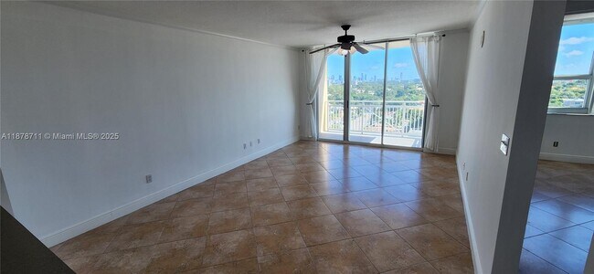 Photo - 2665 SW 37th Ave Unidad 1009