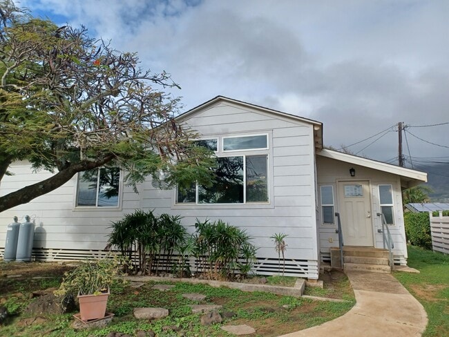 Photo - 205 Naniloa Dr