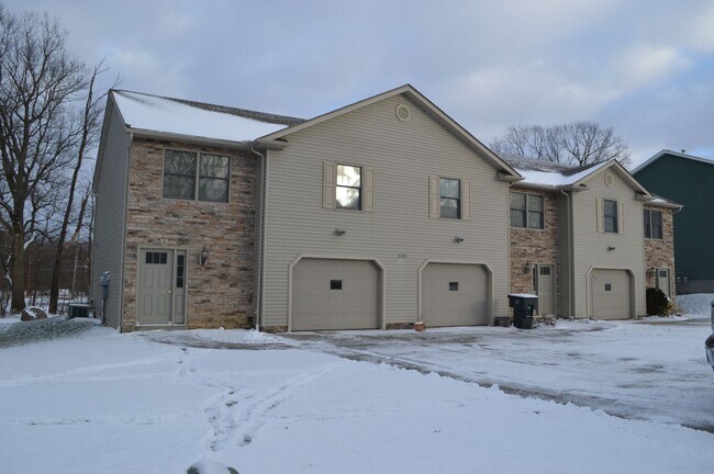 Photo - 479 Sparrow Way Unidad A