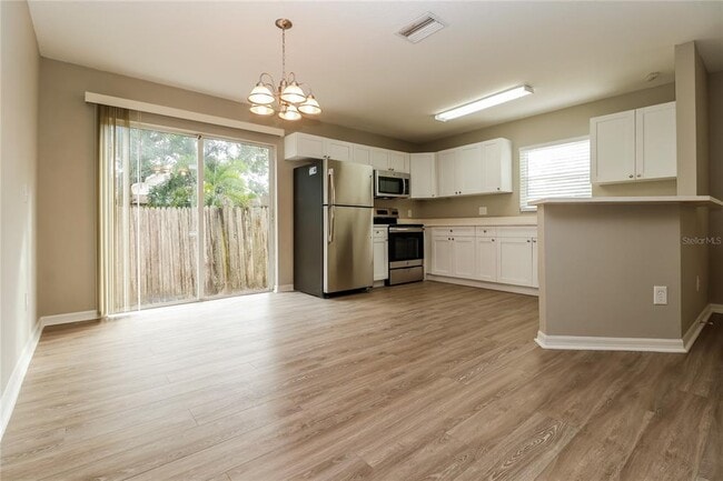 Photo - 2050 14th St S