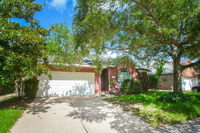 Photo - 918 Tennyson Dr