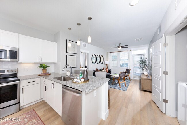 Photo - 15510 N La Cometa Ave Unit B1
