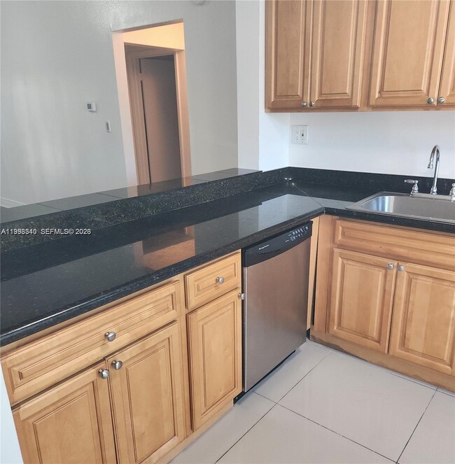 Photo - 8059 SW 21st Ct Unit 8059