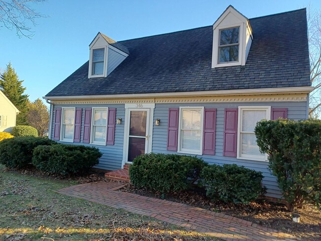 Building Photo - 346 Delp Rd Rental