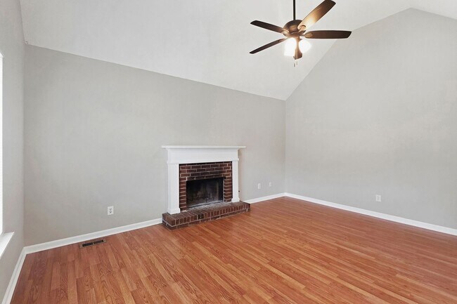 Photo - Spacious 4BR Home with Private In-Law Suite in Powder Springs