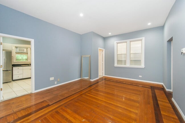 Photo - 205 Hutton St Unit 1
