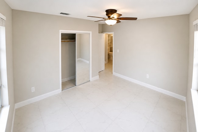Photo - 2119 Northridge Rd