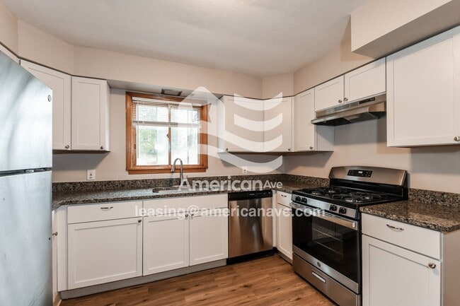 Photo - 137 Courtland Pl