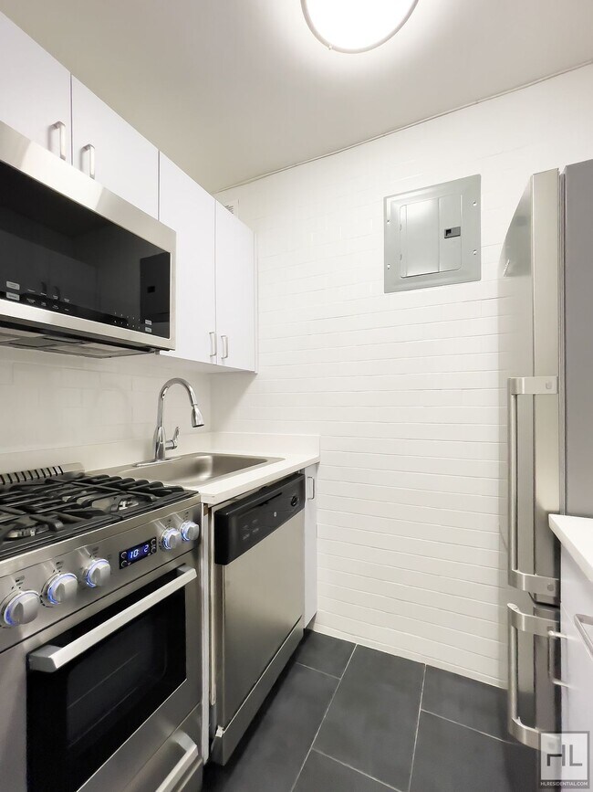 Photo - EAST 56 STREET Unit 6G