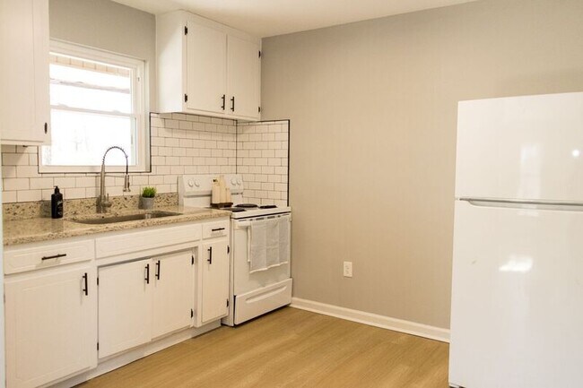 Photo - 3138 Spring Place Rd SE