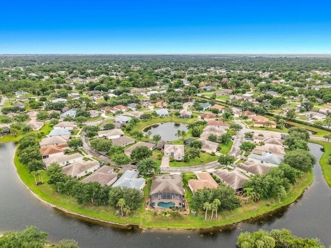 Photo - 1343 Shoreline Cir