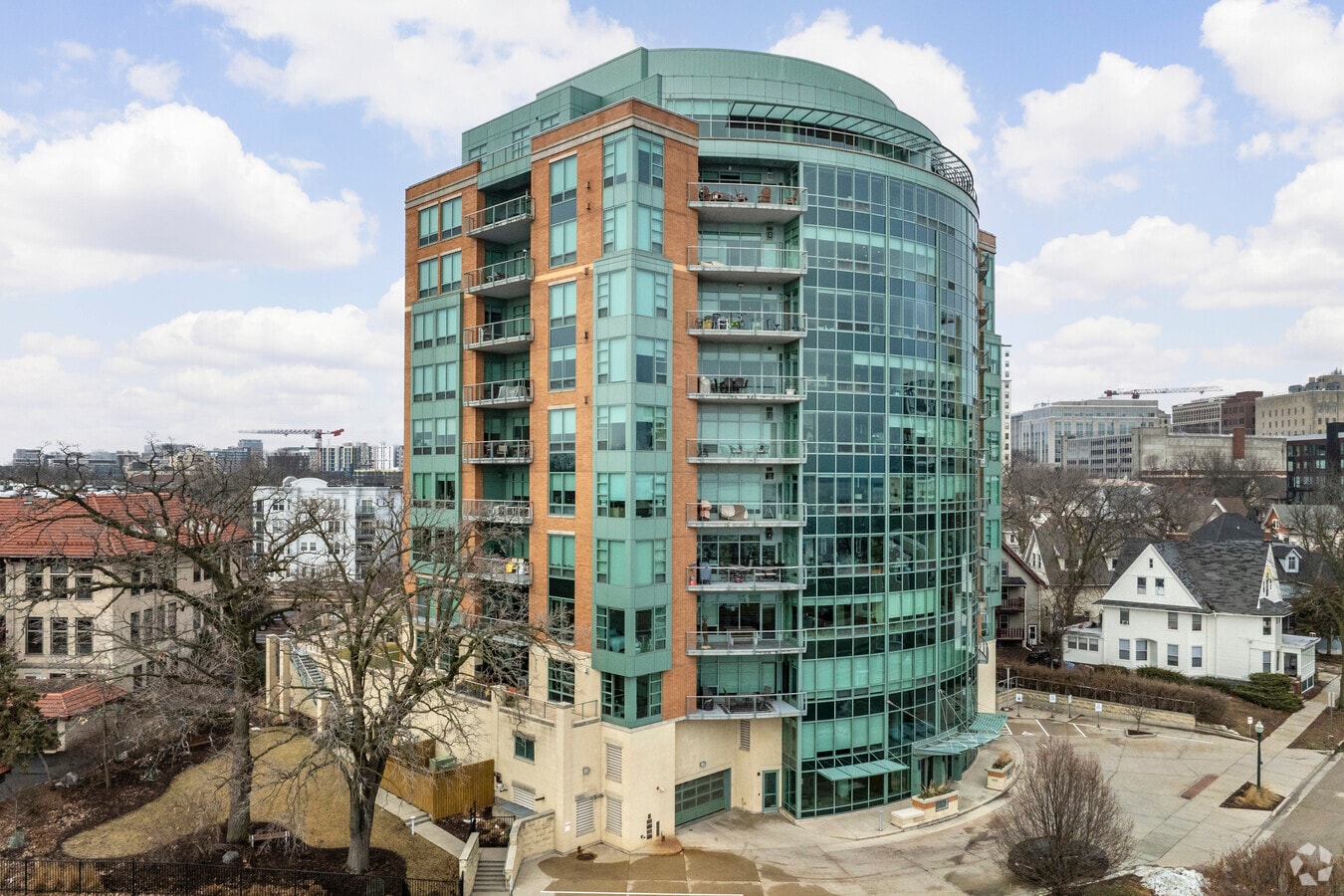 Photo - Nolen Shore Condominiums