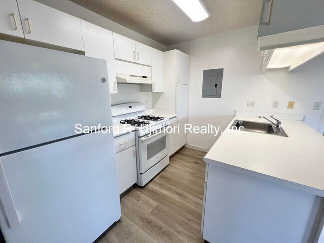 Photo - mik32r Unit 1