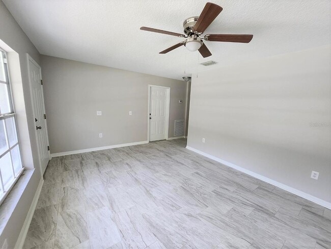 Photo - 22124 Bell Harbor Dr