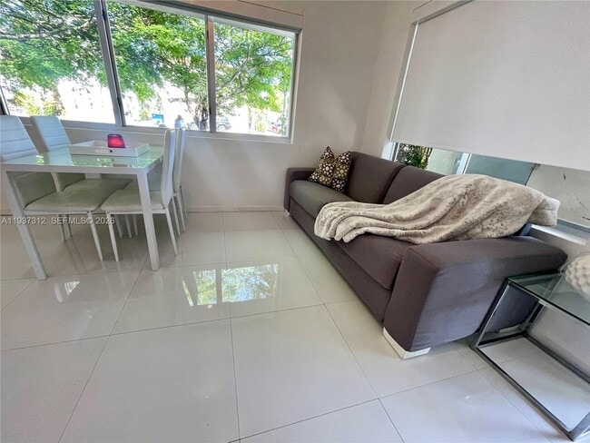 Photo - 801 15th St Unit 101