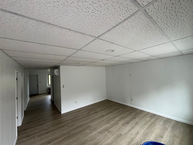 Photo - 7901 Hayes Ave Apartment Unit B