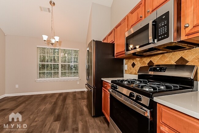 Photo - 3063 Dogwood Ave