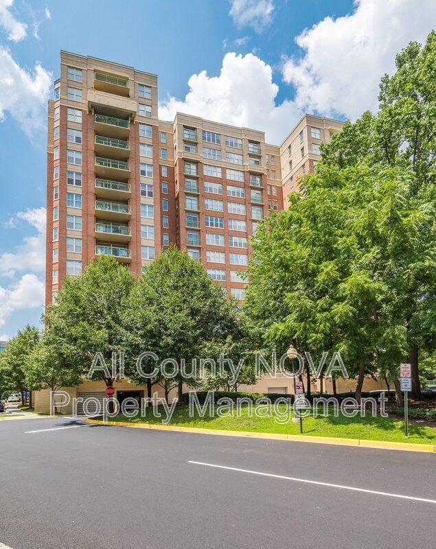 Photo - 11776 Stratford House Pl Unit 308