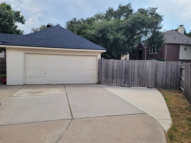Photo - 16215 Waiting Spring Cir
