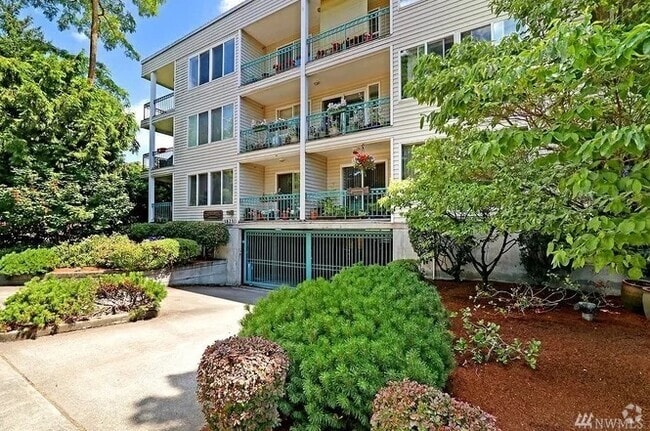 Building Photo - 18210 73rd Ave NE Rental