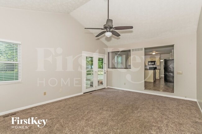 6409 Hummingbird Dr