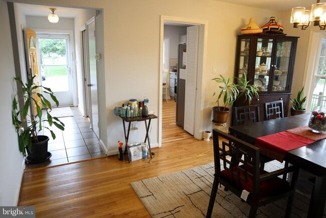 Photo - 10951 Amherst Ave