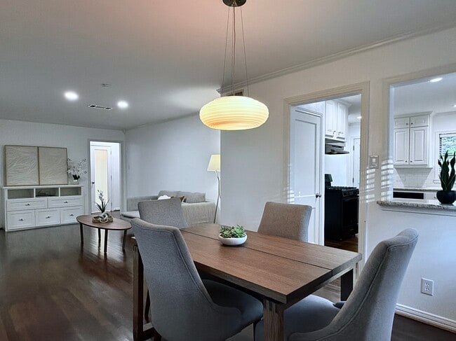 Photo - 3730 Van Ness Ln