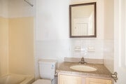 1BR, 1BA-850SF