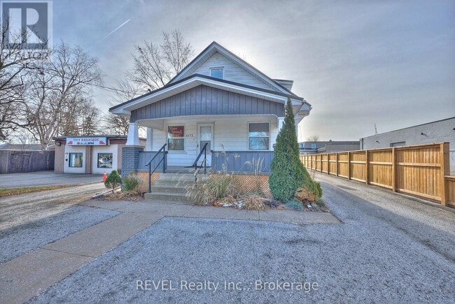 Photo - 6172 William St Unité Upper