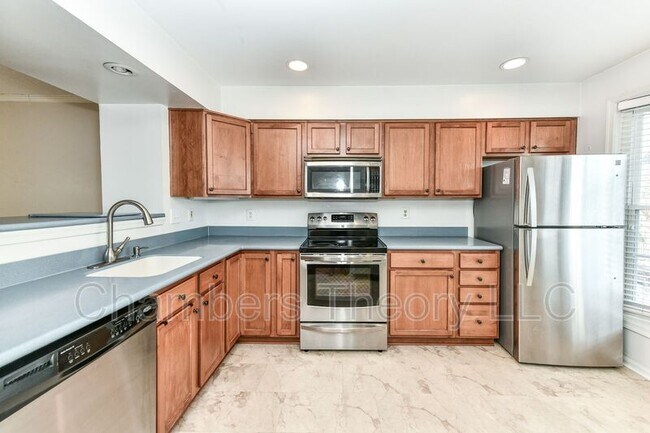 Photo - 21 Fendall Ave