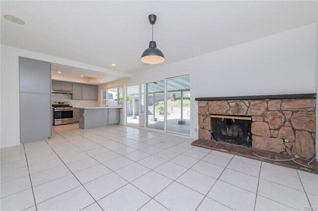 Photo - 605 Broken Bow Ln