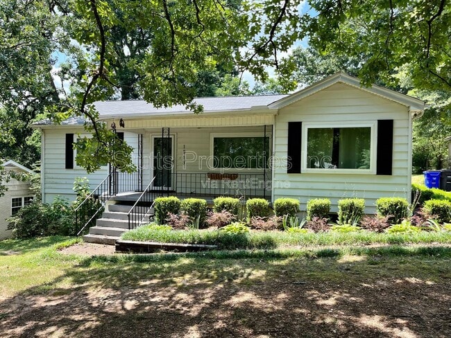 Building Photo - 1813 Tune Ave