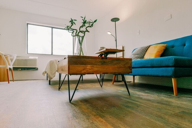 Photo - 275 Research Pkwy - Encore Apartments