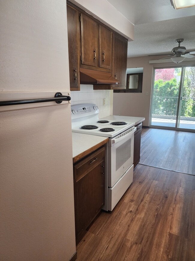 Photo - 1328 E 29th Ave