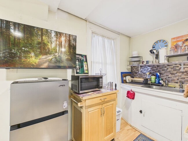 Photo - 260 North St Unit 260 North St Studio B