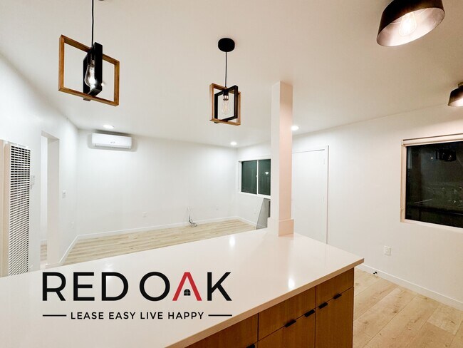 Photo - ~1 Month FREE~ Fantastic Studio with Inclu... Unit 16