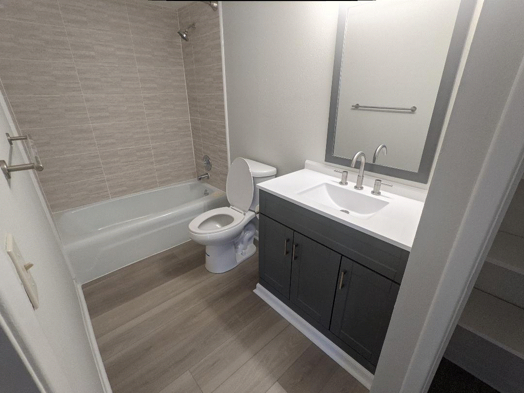 Photo - 1799 N Highland Ave Unidad 66