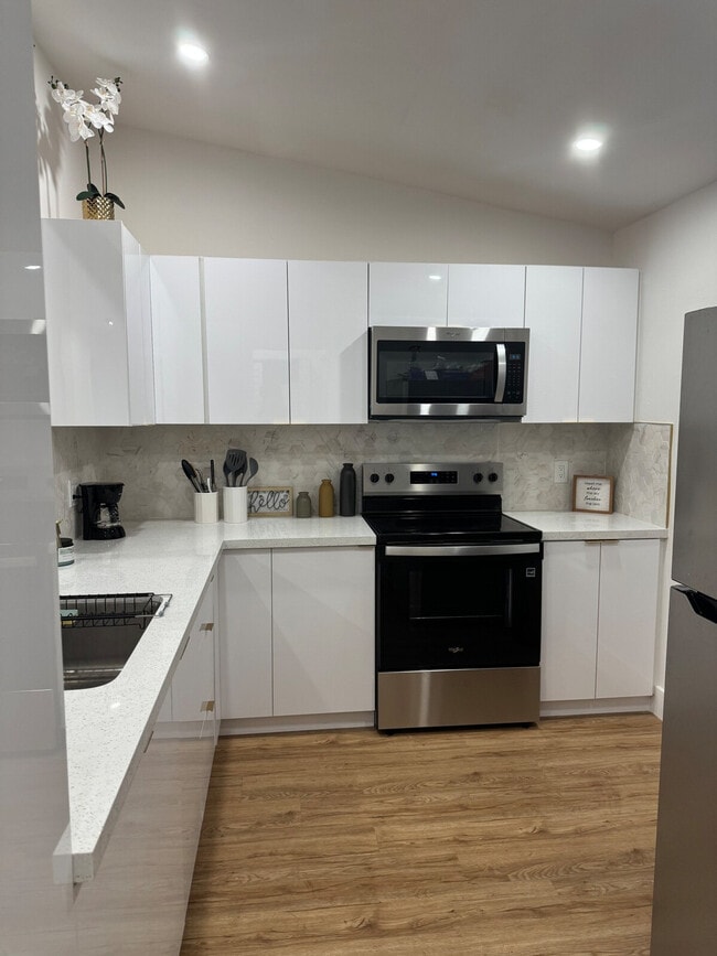 Photo - 20423 NW 29th Pl Unit ID1471918P