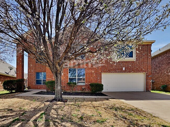 Photo - 2319 Merlin Dr House