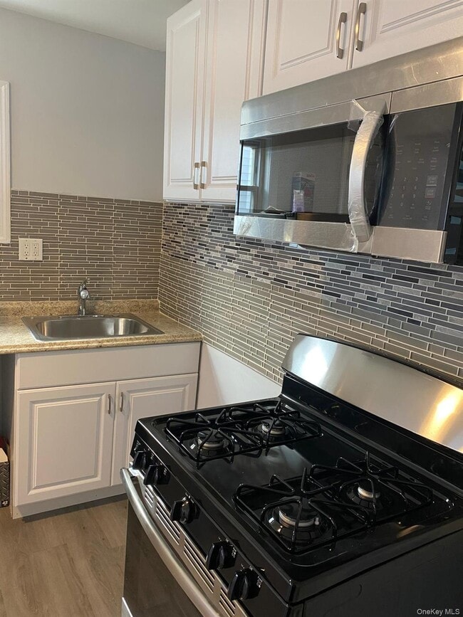 Photo - 149-65-149257 257th St