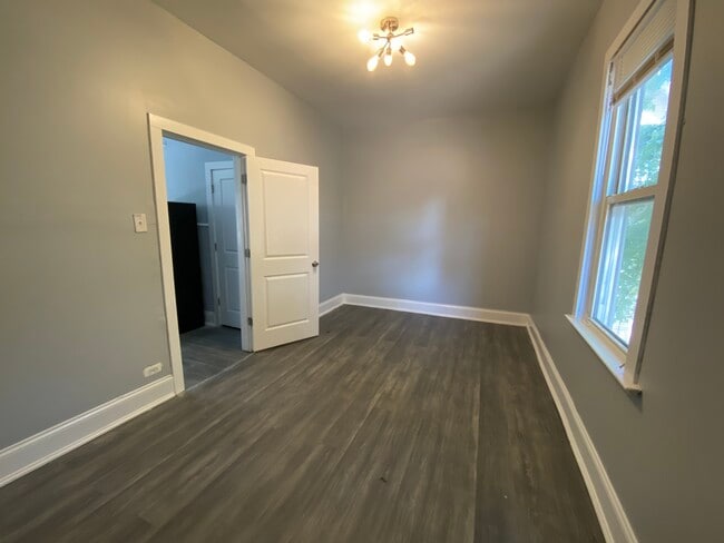 Photo - 2659 W Homer St Unit 2R