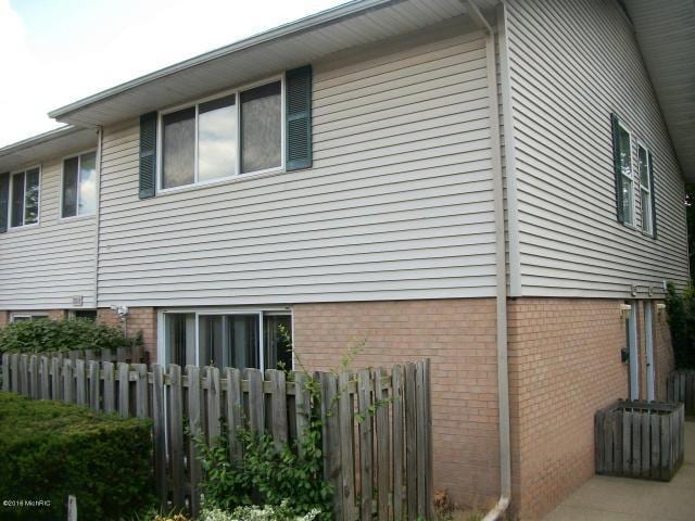 Building Photo - 3515 Kenbrooke Ct Unit 3515 Rental