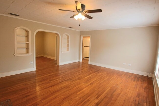 Photo - Rowland Duplex 130/130 1/2 *LEASE UP* Unit 130 1/2
