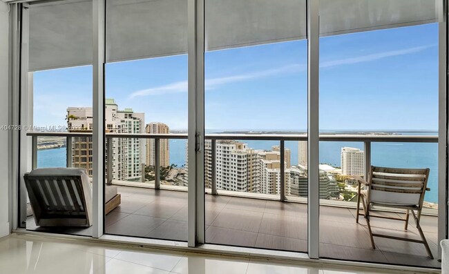 465 Brickell Ave Unit 2904