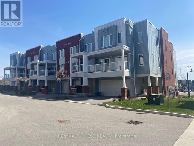 Photo - 80 Progress Cres