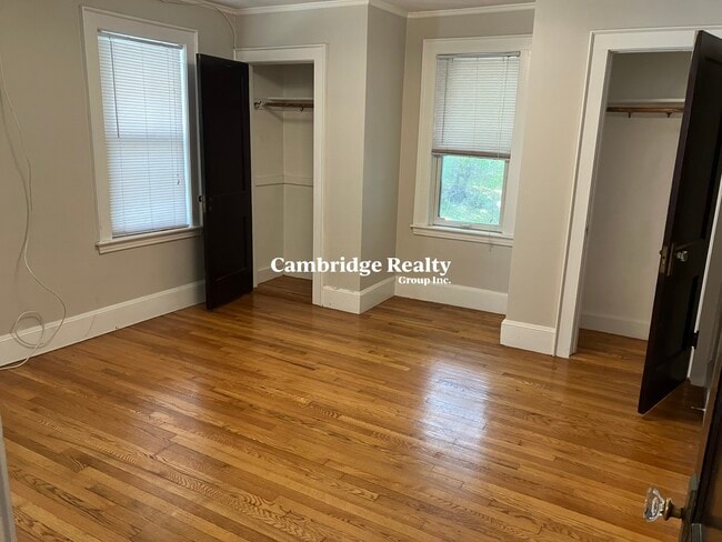Building Photo - 93 Hillside Rd Unit 2 Rental