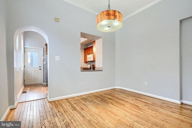 Photo - 1650 S Charles St