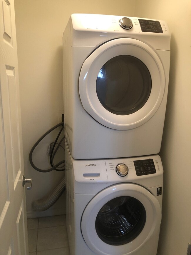 stacking washer drywer - Purdue Terrace Apartments Unit 8