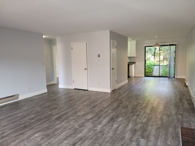 10162 Alpine Dr Unit B