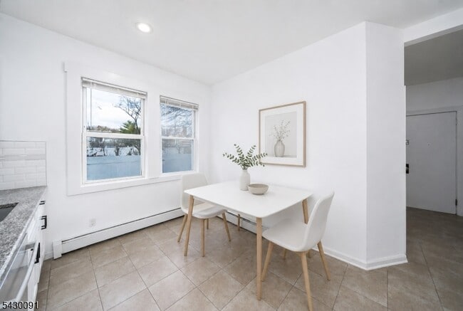 Photo - 9 Kling St Unit 3